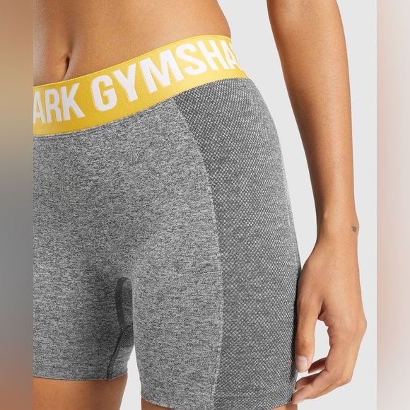 GYMSHARK Gray and Yellow Athletic Flex Stretch Shorts, M - Picture 5 of 9